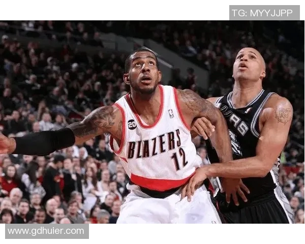 国王与开拓者精彩对决录像回顾分析及赛后亮点总结